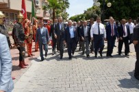 OKTAY ÖZTÜRK - Mehteran Takımının Gösterisi İzleyicileri Coşturdu