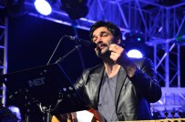 MEVLÜT AKGÜN - Uğur Işılak, Karaman'da Konser Verdi