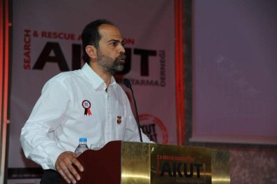 AKUT Afyonkarahisar'da 'Arazi Taşıtı' Alınması İçin Gece Düzenledi