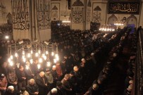 BERAT KANDILI - Berat Kandilinde Bir İlk !