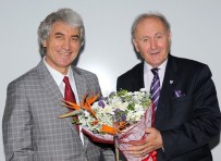 Hocaların, Hocası ARÜ'de Konferans Verdi