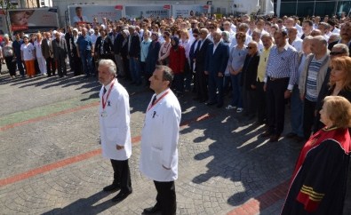 Medical Park'ta Dr. Kamil Furtun İçin Tören