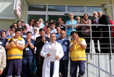 Sağlık Çalışanları Kamil Furtun İçin İş Bıraktı
