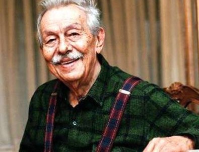 Usta gazeteci hastaneye kaldırıldı