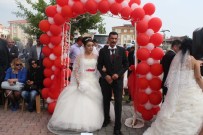 NİKAH TÖRENİ - 10 Yıl Sonra Üç Çocukla Düğün Yaptılar