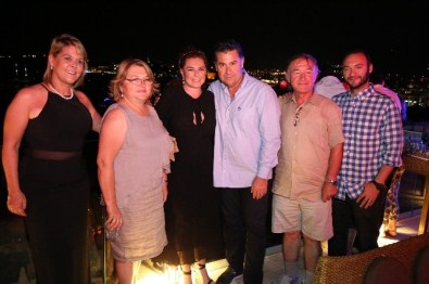 Başkan Kocadon, Turizmcilerle Bir Araya Geldi