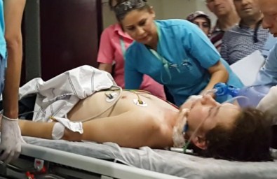 Boğaz'ın Sularından Kurtarılan Genç Hayata Tutunamadı