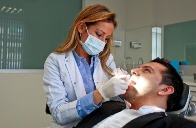 Diş Hekimi Korkunuza 'Sedasyon' Yöntemiyle Son Verin