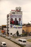 RIDVAN TURAN - HDP'den Kürtçe Ve Türkçe 'Teşekkürler Adana' Afişi