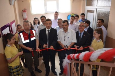 Kenan Evren'in Öğrencilerinden Yıl Sonu Sergisi