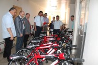 Öğrencilere Bisiklet Hediyesi