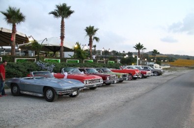 Adana Klasik Otomobil Kulübü 1 Yaşında