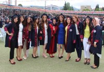 Fen-Edebiyat Fakültesi'nden Bin 200 Öğrenci Mezun Oldu