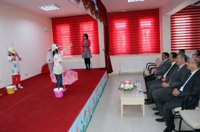 Ağrı'da Karne Töreni