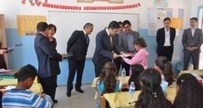 MUSTAFA MENDEŞ - Çaldıran'da 22 Bin 825 Öğrenci Karne Sevinci Yaşadı
