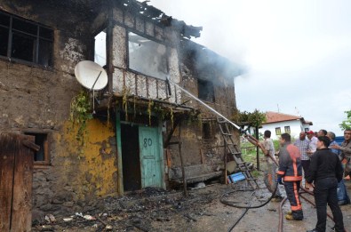 Kazan'da Yangın Açıklaması 1 Ölü