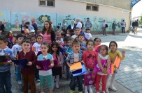 Kula'da 7 Bin 801 Öğrenci Karne Aldı