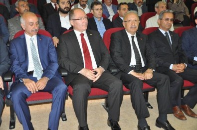 Sivas'ın Yeni Vekilleri Mazbatalarını Aldı