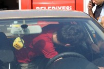 EMRE AYDIN - Arkadaşı Otomobilin Kapılarını Kilitleyip Gidince, Otomobilde Mahsur Kaldı