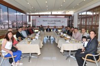 UŞAK VALİLİĞİ - 'Cumartesi Buluşmaları' Nın Konuğu Vali Yavuz Oldu