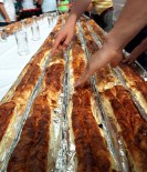 SÜRÜCÜ EHLİYETİ - 'En Uzun Börek Yeme Yarışması'