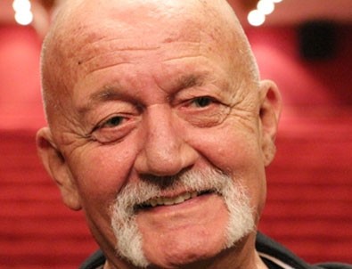 Sümer Tilmaç'ın vefatı sanat dünyasını yasa boğdu