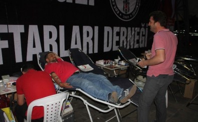 Beşiktaşlılar Lösemili Çocuklar İçin Kan Verdi