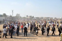 IŞİD Kontrolündeki Telanbyad Kapısı Özürlü Ve Hastalar İçin Açıldı