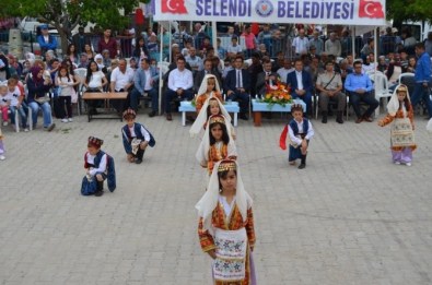 Selendi'de Kiraz Festivali Coşkusu