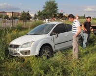 ALI AKPıNAR - Sivas'ta Otomobil Takla Attı Açıklaması 4 Yaralı