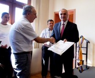 KADIN MİLLETVEKİLİ - AK Parti Düzce Milletvekilleri Mazbatalarını Aldı