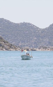 Antalya'da Denizde Kaybolan Dalgıcı Arama Çalışması