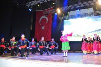 MEHMET ALI ÇALKAYA - Balçova'da Halk Oyunları Şenliği