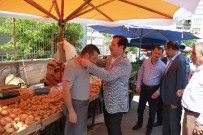 Başkan Tok, Pazarcı Esnafına Kimlik Kartı Dağıttı