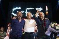 MIHENK TAŞı - Bayraklı'da Gezi Olaylarında Hayatını Kaybedenler Anıldı