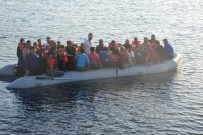 AKYARLAR - Ege Denizi'nde 584 Kaçak Göçmen Kurtarıldı