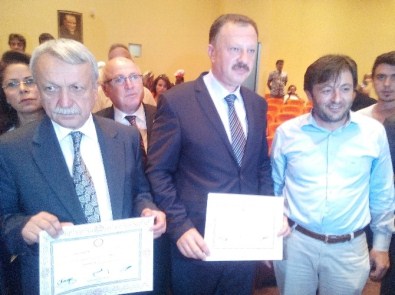 Isparta'da Vekiller Mazbatalarını Aldı