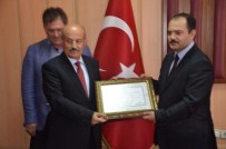 OSMAN KAHVECI - Kahveci Mazbatasını Aldı