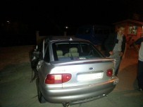 Sakarya'da Kamyonetle Otomobil Çarpıştı Açıklaması 4 Yaralı