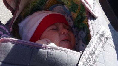 Böbreği Alınan Bebeğiyle Duruşmaya Geldi