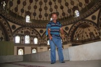 Camiler Gül Kokacak