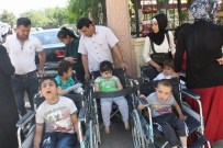 Engellilere Tekerlekli Sandalye