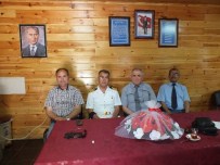 DENIZ KıDEMLI - Garnizon Komutanı Albay ERDEMİR'den Şehit Aileleri Ve Gaziler Derneğine Ziyaret