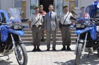 ÇAĞıRKAN - Kaman'da Baraj Kenarına Motosikletli Jandarma Timi