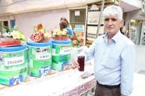 ŞALGAM SUYU - 56 Yıldır Limonata Satarak Geçimini Sağlıyor