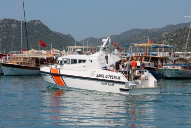 Antalya'da Denizde Kaybolan Dalgıcın Cesedi Bulundu
