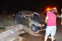 KÜÇÜKKÖY - Ayvalık'ta Trafik Kazası 2 Ölü, 8 Yaralı