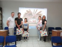 BİLGİ YARIŞMASI - Beyaz Kalpler'de Bilgi Yarışması Düzenlendi