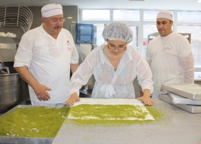 Fransız Başkonsolosu'nun baklavayla imtihanı