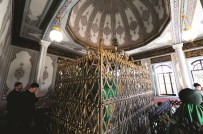 HÜRREM SULTAN - İşte İstanbul'da En Çok Ziyaret Edilen Türbeler